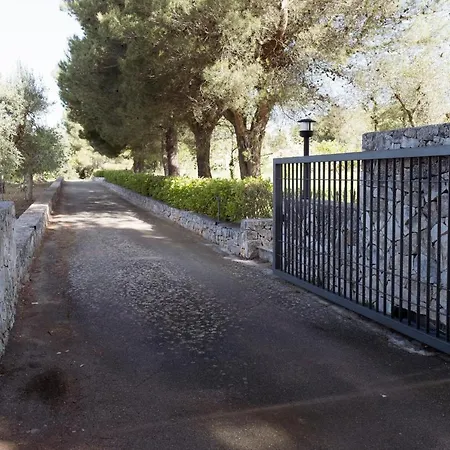 I Trulli Di Kate فيلة *